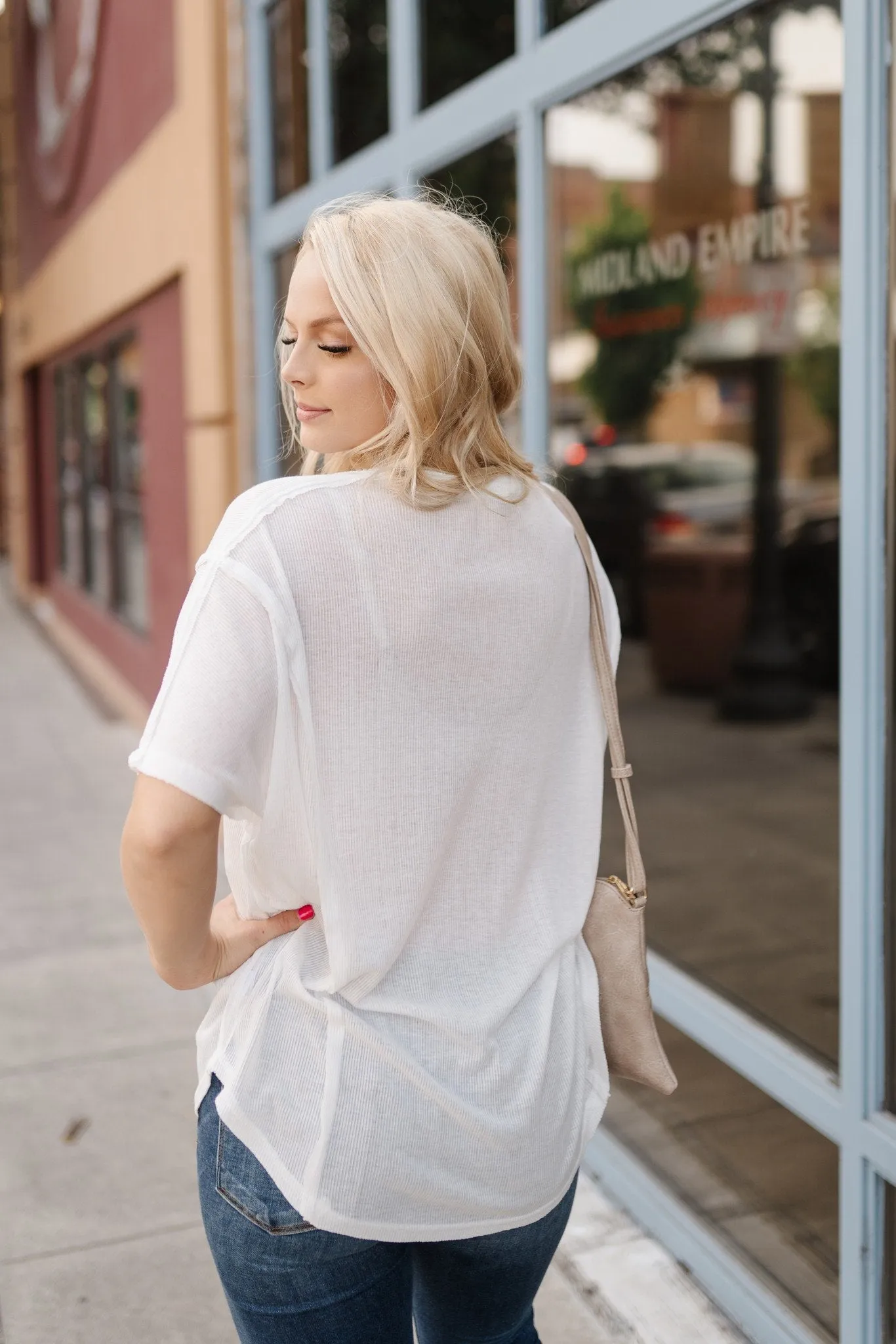 Alabaster Delight Tee