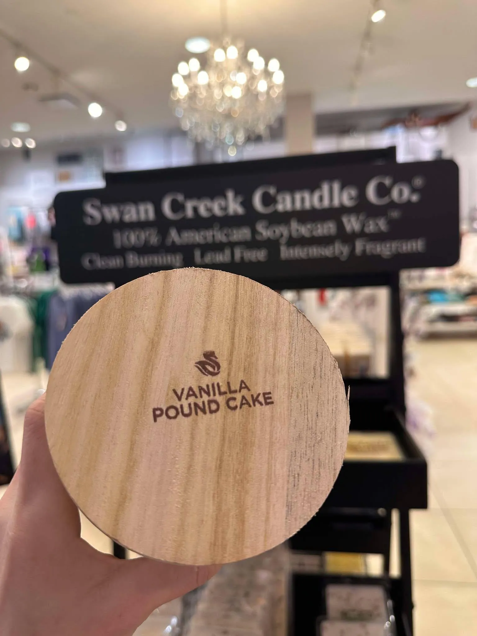 Swan Creek VANILLA POUND CAKE Timeless Jar Candle